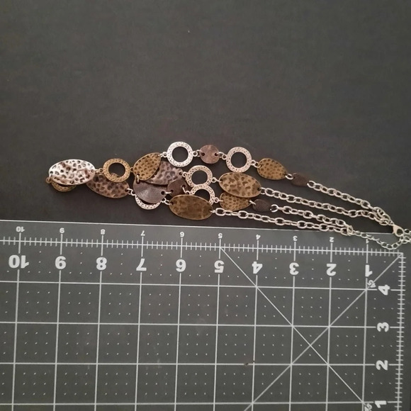 Paparazzi Silver Bronze tones hammered metal Adjustable closure Necklace - Picture 6 of 6